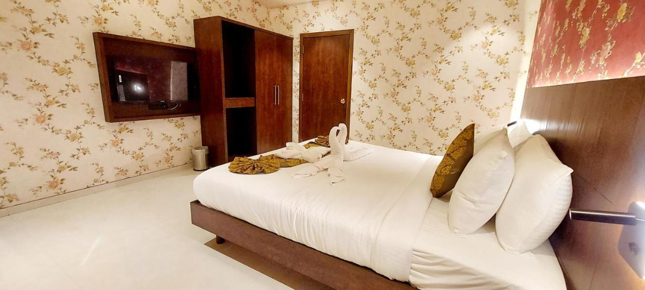 Hotel Madhuban Silvassa Exteriér fotografie